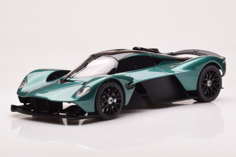 Aston Martin Valkyrie Racing Green GT Spirit 1/18