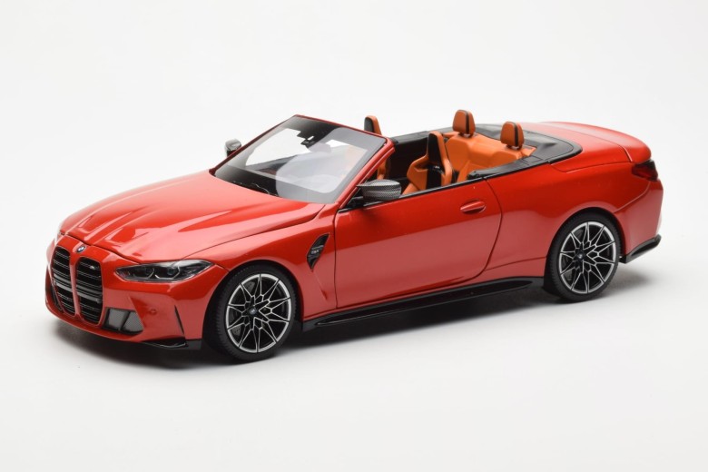 110021030  BMW M4 G83 Cabriolet Red No Outer Box Minichamps 1/18