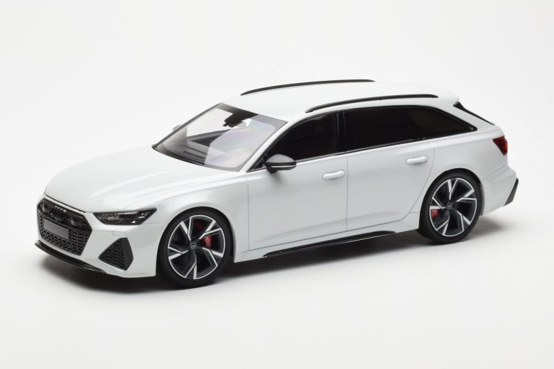 Audi RS6 C8 White With Silver Wheels Prototype 1 of 1 Replacement Box Minichamps 1/18