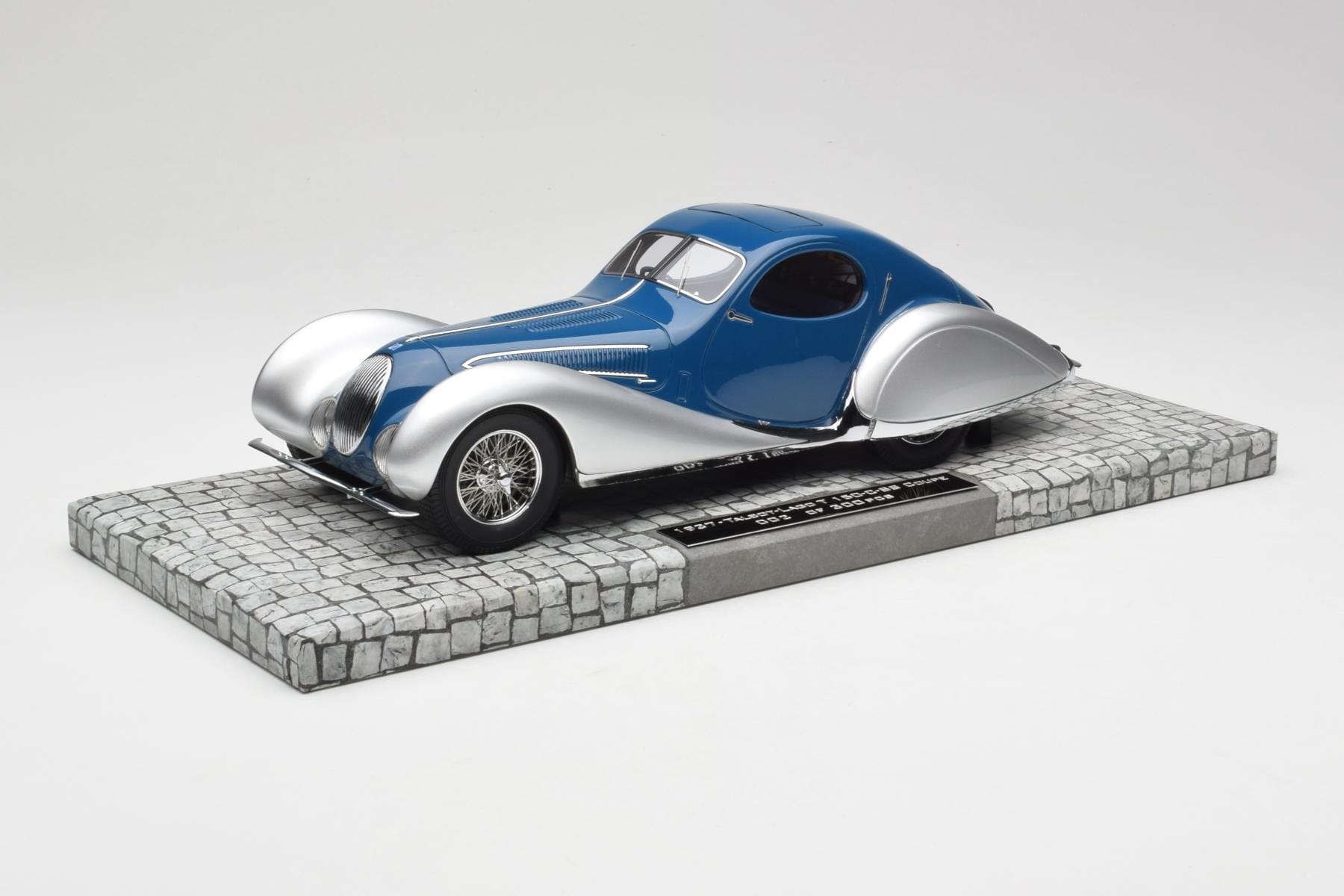 Talbot-Lago T150 C-SS Coupe Blue Silver Minichamps 1/18