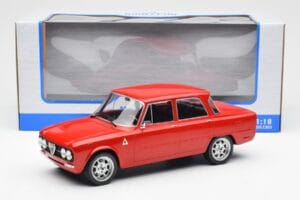 Alfa Romeo Giulia Nuova Super Rot Custom Wheels MCG 1:18 MCG18333 Druckguss — Bild 6 von 6