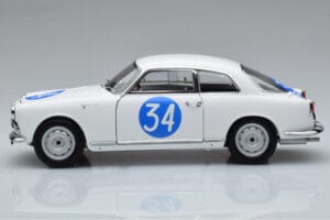 Alfa Romeo Giulietta SV #34 Targa Florio 1960 Kyosho 1:18 08957C Druckguss — Bild 4 von 9