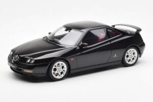 Alfa Romeo GTV V6 916 Schwarz Otto 1:18 OT1057 Resin