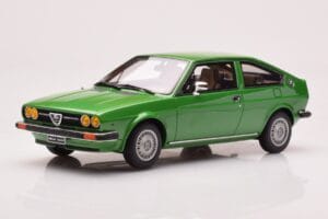 Alfa Romeo Alfasud Sprint Grün Otto 1:18 OT1043 Resin