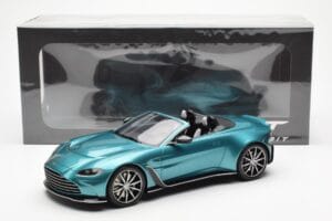 Aston Martin V12 Vantage Roadster Tayos Türkis Grün GT Spirit 1:18 GT445 Resin — Bild 6 von 6