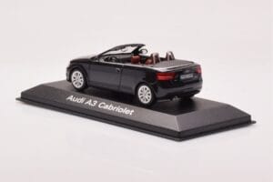 Audi A3 8P Cabriolet Schwarz Minichamps 1:43 5010803333 Druckguss — Bild 3 von 4