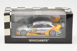 Audi A4 B7 DTM Team Audi Sport Phoenix #15 O. Jarvis DTM 2008 Minichamps 1:43 400081715 Druckguss — Bild 4 von 4
