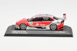 Audi A4 B7 DTM Team Audi Sport Rosberg #18 M. Rockenfeller DTM 2008 Minichamps 1:43 400081718 Druckguss