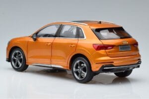 Audi Q3 F3 Orange FAW 1:18 05730Q32019 Druckguss — Bild 6 von 7