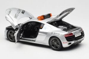 Audi R8 5.2 DTM Safety Car 2010 Kyosho 1:18 09216DTM Druckguss — Bild 5 von 8