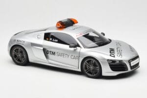 Audi R8 5.2 DTM Safety Car 2010 Kyosho 1:18 09216DTM Druckguss — Bild 6 von 8