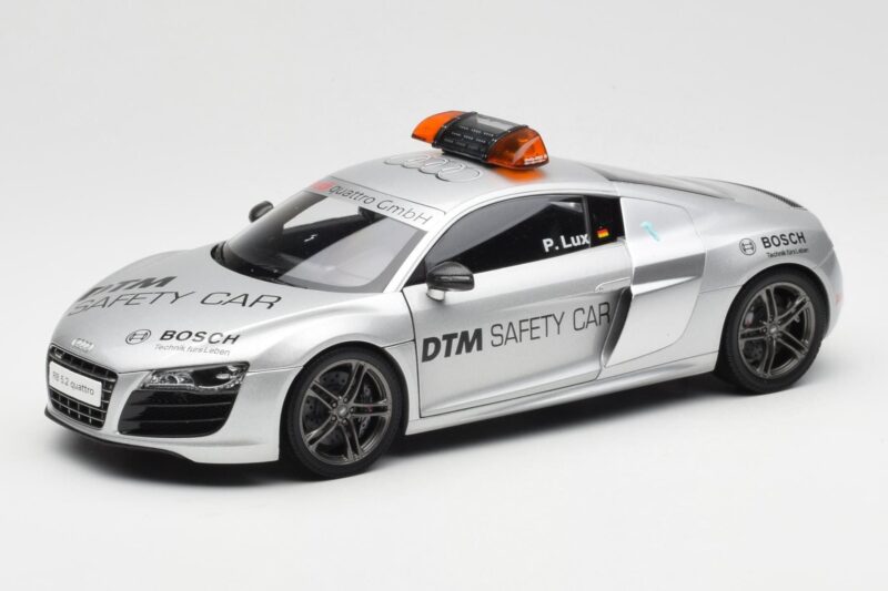 Audi R8 5.2 DTM Safety Car 2010 Kyosho 1:18 09216DTM Druckguss