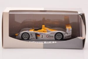 Audi R8 Infineon #2 Winner ALMS Petit Le Mans 2002 Minichamps 1:43 400021382 Druckguss — Bild 4 von 4