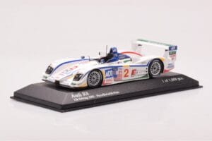 Audi R8 #2 E. Pirro / F. Biela / A. McNish 12 Hours of Sebring 2nd Place 2005 Minichamps 1:43 400051302 Druckguss — Bild 2 von 4