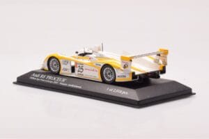 Audi R8 #25 S. Ara / T. Kristensen Winners 1000km Spa 2003 Minichamps 1:43 400031325 Druckguss — Bild 3 von 4