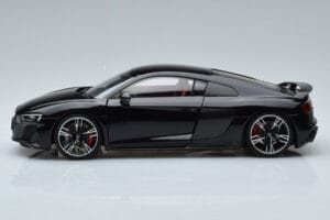 Audi R8 Performance Schwarz Kengfai 1:18 VAKF-0353 Druckguss — Bild 5 von 10