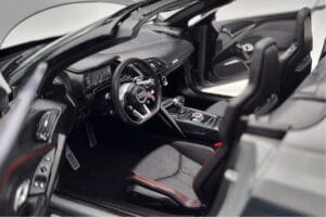 Audi R8 Spyder Performance Nardo Grau Kengfai 1:18 VAKF-0352 Druckguss — Bild 9 von 11