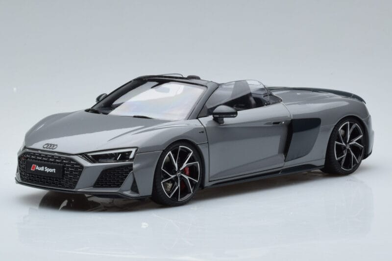 Audi R8 Spyder Performance Nardo Grau Kengfai 1:18 VAKF-0352 Druckguss