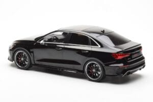 Audi RS3 8Y Limousine Schwarz MCG 1:18 MCG18450 Druckguss — Bild 5 von 6