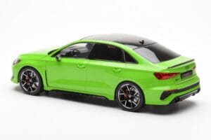 Audi RS3 8Y Limousine Grün MCG 1:18 MCG18449 Druckguss — Bild 5 von 6