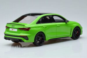 Audi RS3 8Y Limousine Grün GT Spirit 1:18 GT414 Resin — Bild 2 von 6