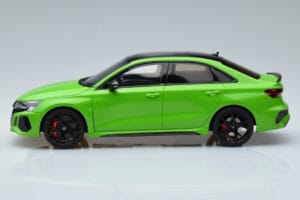 Audi RS3 8Y Limousine Grün GT Spirit 1:18 GT414 Resin — Bild 3 von 6