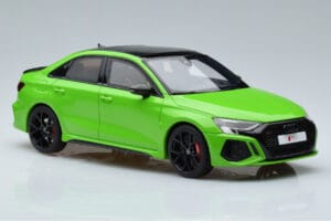 Audi RS3 8Y Limousine Grün GT Spirit 1:18 GT414 Resin — Bild 4 von 6