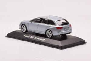 Audi RS6 C6 Monza Silber Minichamps 1:43 5010710213 Druckguss — Bild 3 von 4