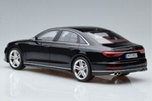 Audi S8 D5 Mythos Schwarz Asia Edition GT Spirit 1:18 CLDC019 Resin — Bild 5 von 6