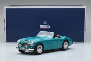 Austin-Healey 3000 Mk1 Roadster Norev 1:18 182600 Druckguss — Bild 6 von 6