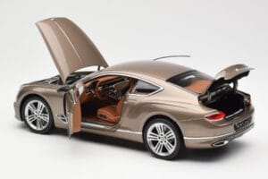 Bentley Continental GT Dark Cashmere Metallic Norev 1:18 182781 Druckguss — Bild 5 von 8