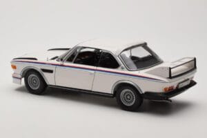 BMW 3.0 CSL E9 Weiß Heritage Edition Minichamps 1:18 80432411550 Druckguss — Bild 7 von 8