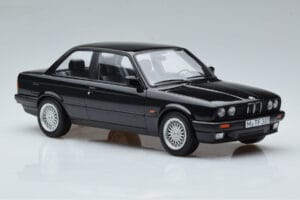 BMW 325i E30 Schwarz Norev 1:18 183203 Druckguss — Bild 4 von 6