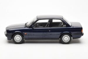 BMW 325i E30 Blau Metallic Norev 1:18 183201 Druckguss — Bild 3 von 6