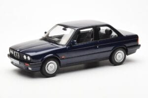 BMW 325i E30 Blau Metallic Norev 1:18 183201 Druckguss