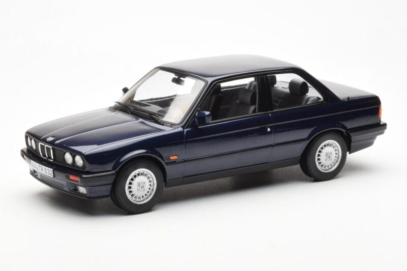 BMW 325i E30 Blau Metallic Norev 1:18 183201 Druckguss