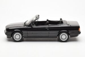 BMW 325i E30 Cabriolet Schwarz Metallic Norev 1:18 183211 Druckguss — Bild 3 von 6