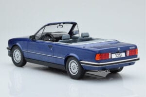 BMW 325i E30 Cabriolet Blau MCG 1:18 MCG18381 Druckguss — Bild 4 von 5