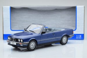 BMW 325i E30 Cabriolet Blau MCG 1:18 MCG18381 Druckguss — Bild 5 von 5