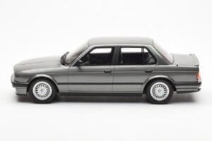 BMW 325i E30 Limousine Dolphin Grau Otto 1:18 OT819 Resin — Bild 3 von 6