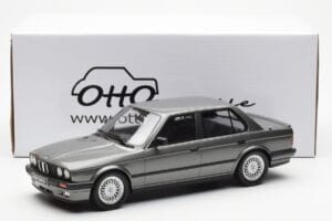 BMW 325i E30 Limousine Dolphin Grau Otto 1:18 OT819 Resin — Bild 6 von 6