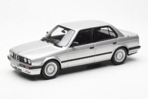 BMW 325i E30 Silber Otto 1:18 OT912 Resin