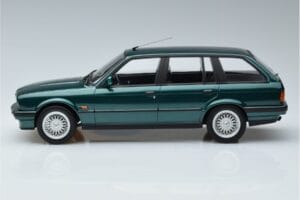 BMW 325i E30 Touring Grün Metallic Norev 1:18 183219 Druckguss — Bild 3 von 6