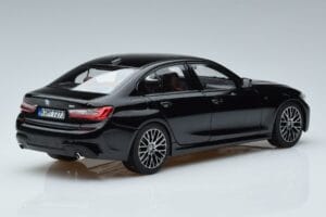 BMW 330i G20 Schwarz Metallic Norev 1:18 183277 Druckguss — Bild 3 von 7