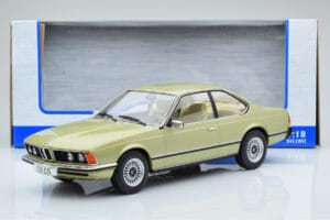 BMW 628 CSi E24 Hellgrün MCG 1:18 MCG18163 Druckguss — Bild 5 von 5