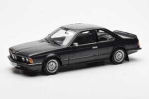 BMW 635 CSi E24 Diamant Schwarz Metallic AUTOart 1:18 70521 Druckguss