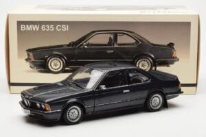 BMW 635 CSi E24 Diamant Schwarz Metallic AUTOart 1:18 70521 Druckguss — Bild 8 von 8