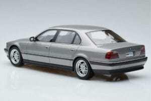 BMW 7 Series E38 750iL Otto 1:18 OT952 Resin — Bild 5 von 6