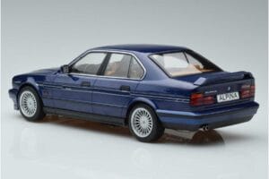 BMW Alpina B10 4.6 E34 Blau MCG 1:18 MCG18230 Druckguss — Bild 5 von 6