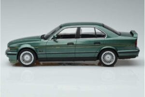 BMW Alpina B10 4.6 E34 Grün MCG 1:18 MCG18229 Druckguss — Bild 3 von 6